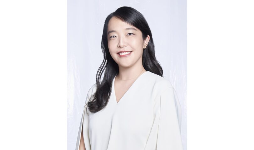 CLÉ DE PEAU BEAUTÉ OZNAMUJE, ŽE SACHIKO NAKAJIMOVÁ JE NOSITEĽKOU OCENENIA POWER OF RADIANCE PRE ROK 2025