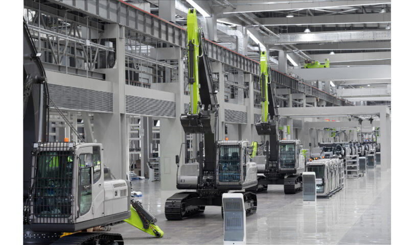 Zoomlion auf der Weltkonferenz für intelligente Fertigung 2025 als erstklassige Sly Manufacturing unit ausgezeichnet